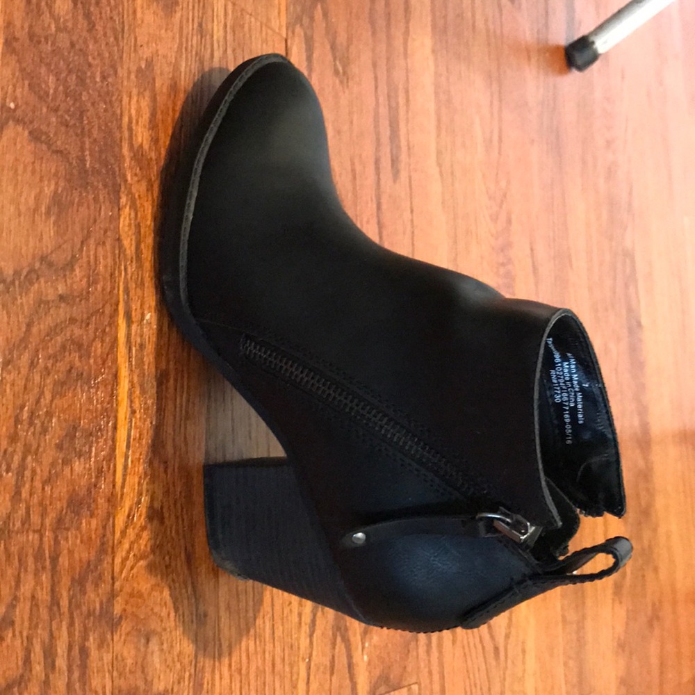 Dolce Vita booties Black